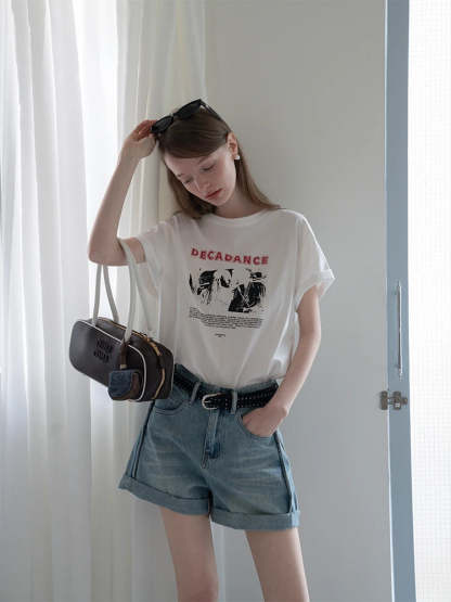 Women’s Decadance Graphic T-Shirt