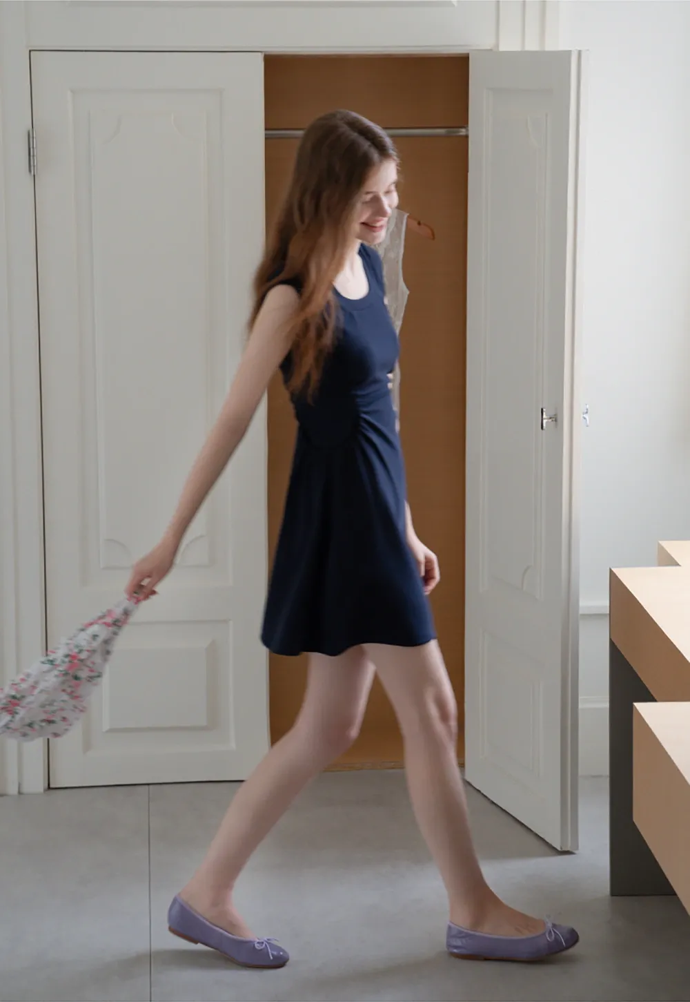 Women’s Ruched Waist Cap-Sleeve Mini Dress