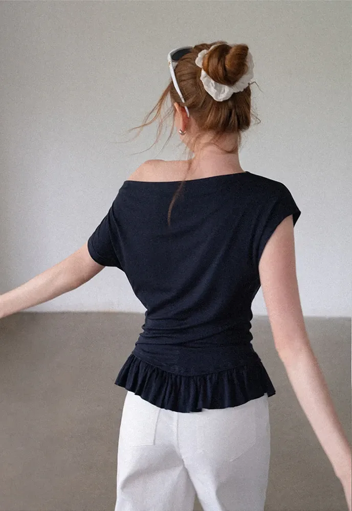 Women’s Striped Asymmetric Ruffle-Hem Tee
