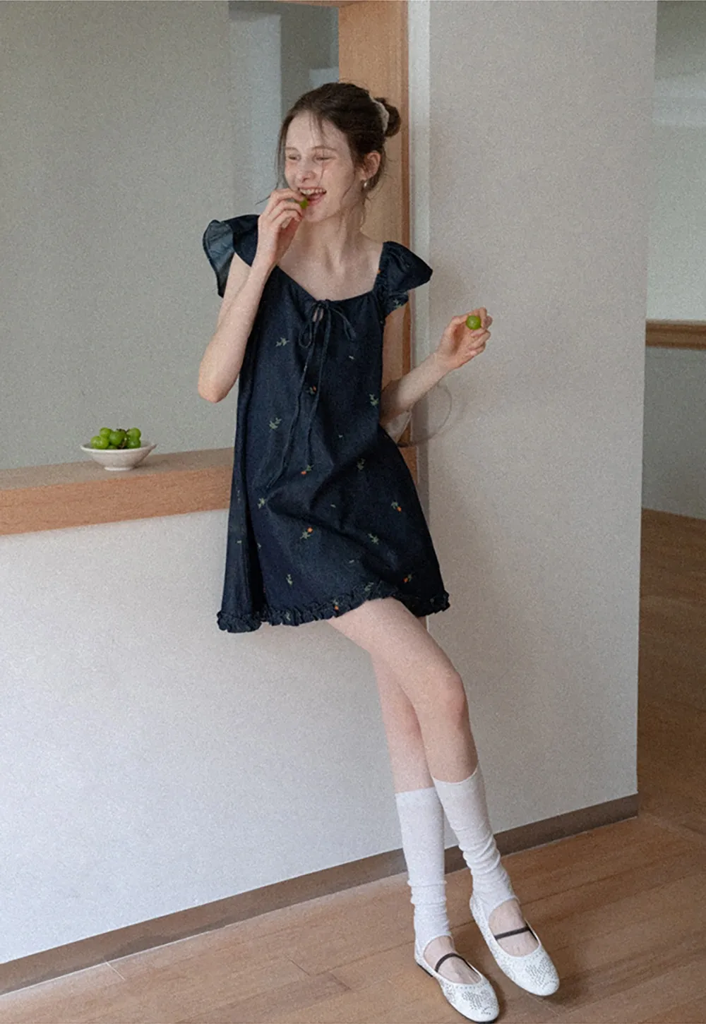 Flutter-Sleeve Floral Tie-Front Mini Dress