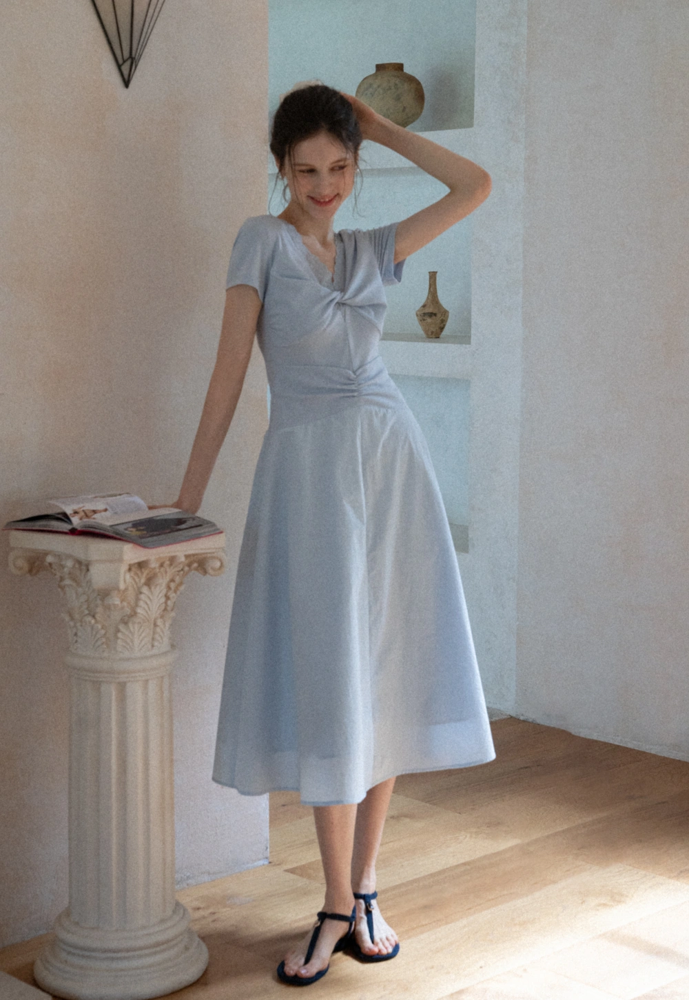 Women's Twist Front Short Sleeve Midi Dress