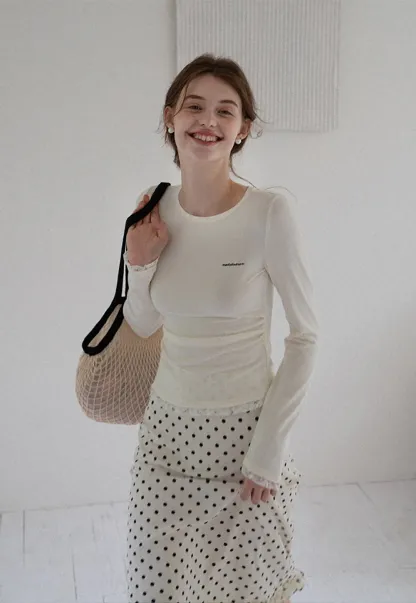 Women Crew Neck Ruched Side Lace Trim Long Sleeve Tee