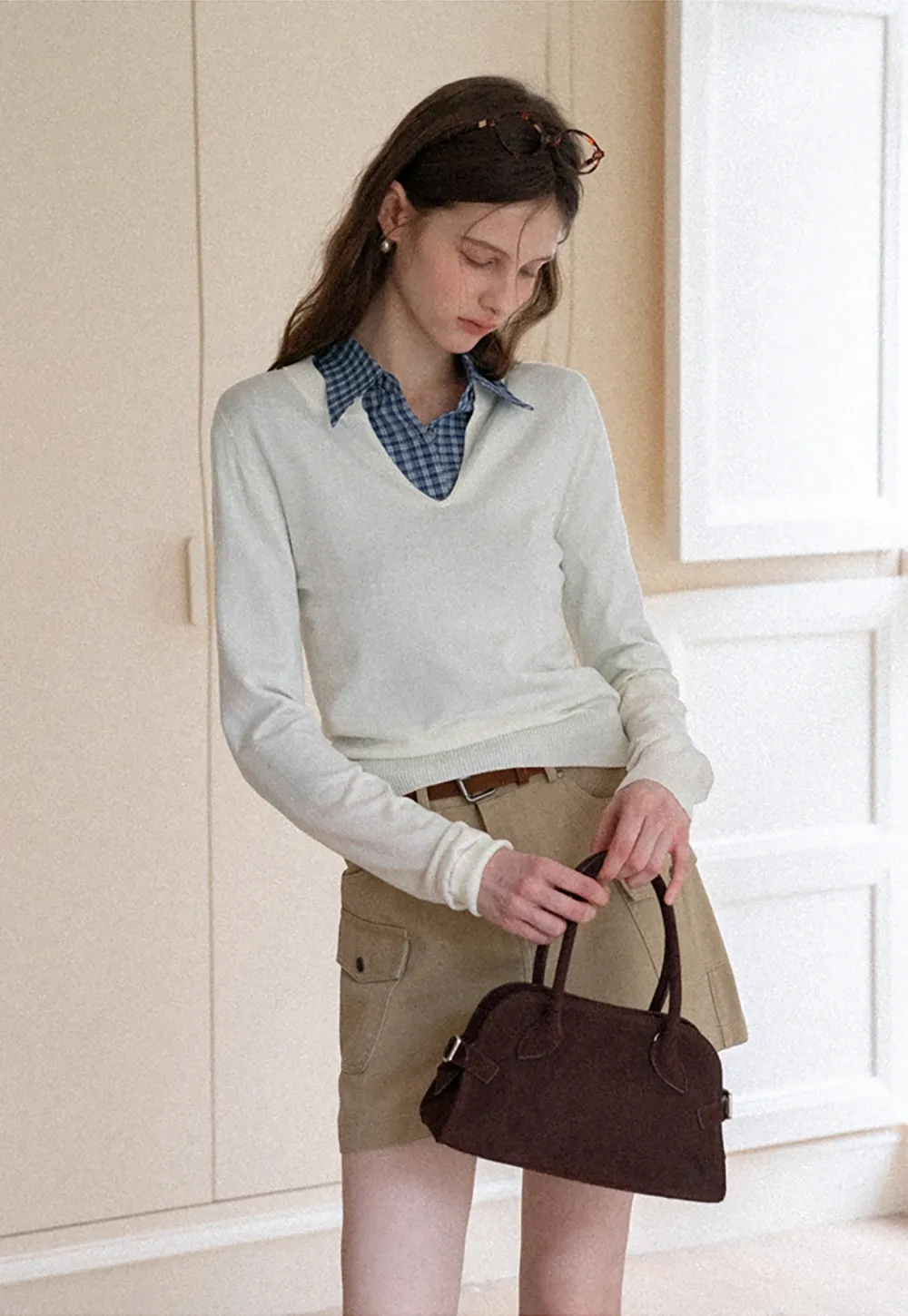 Women's V-Notch Long Sleeve Knit Top