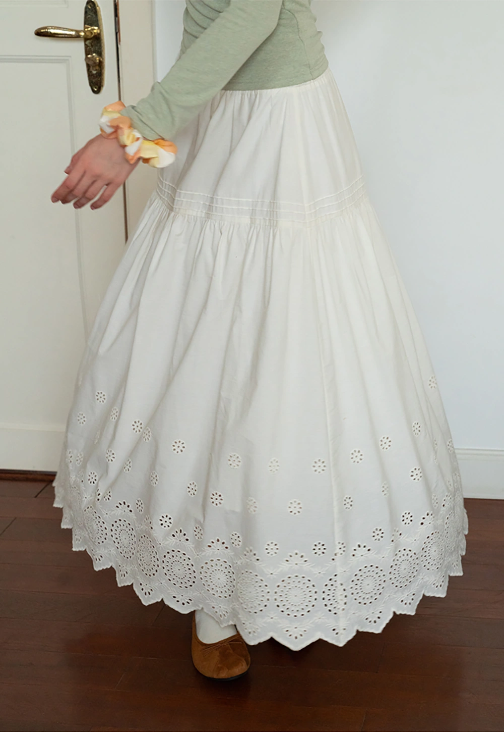 Womens Vintage White Maxi Skirt