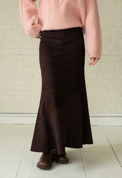 Casual High-Waisted Brown Skirt with Flared Bottom