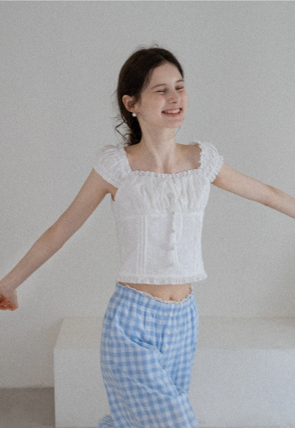 Women's Square Neck Eyelet Crop Top