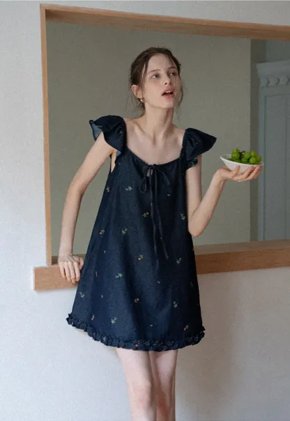 Flutter-Sleeve Floral Tie-Front Mini Dress