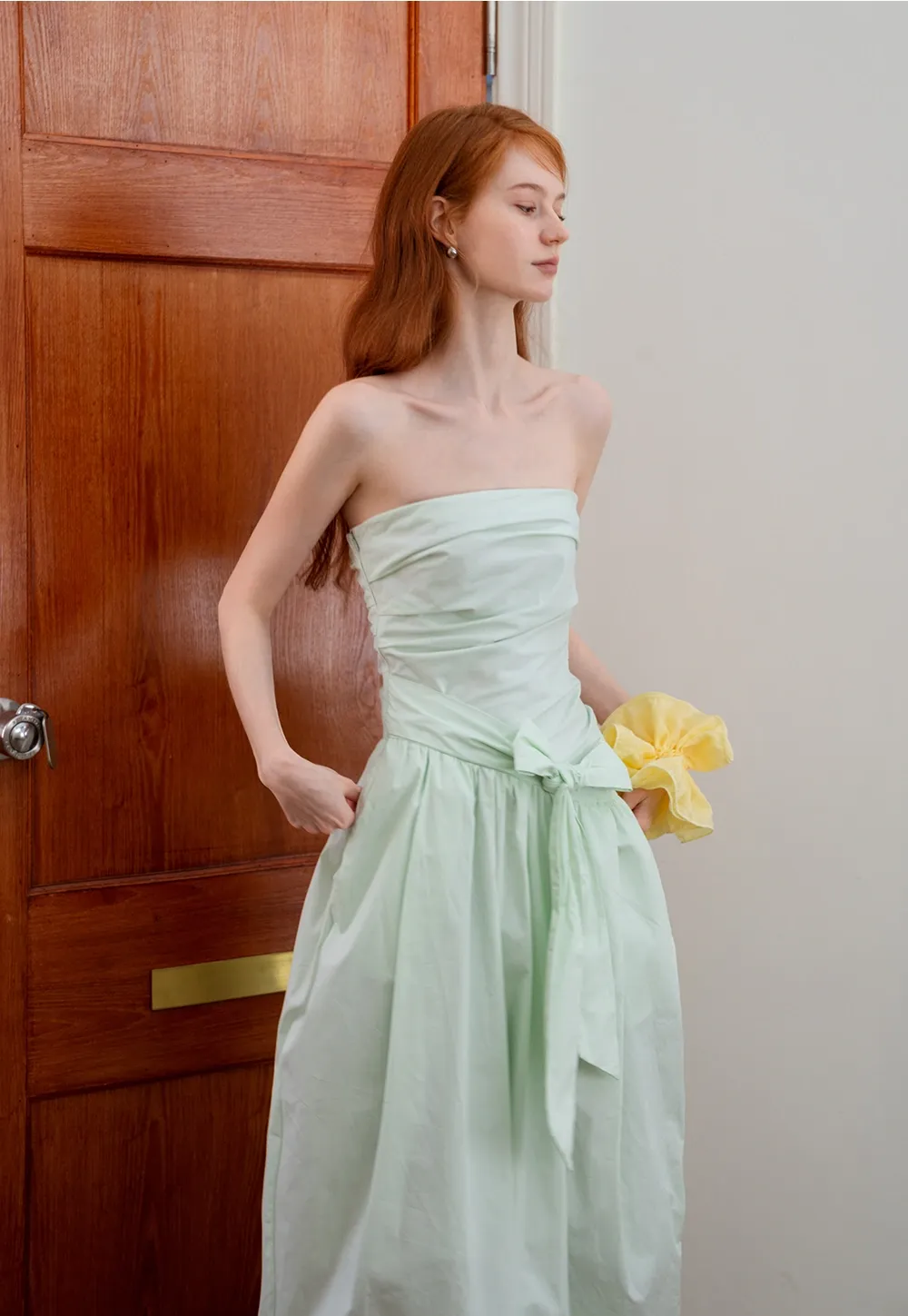 Elegant Strapless Dress
