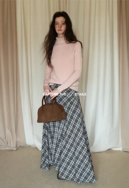 Soft Ribbed Turtleneck Sweater