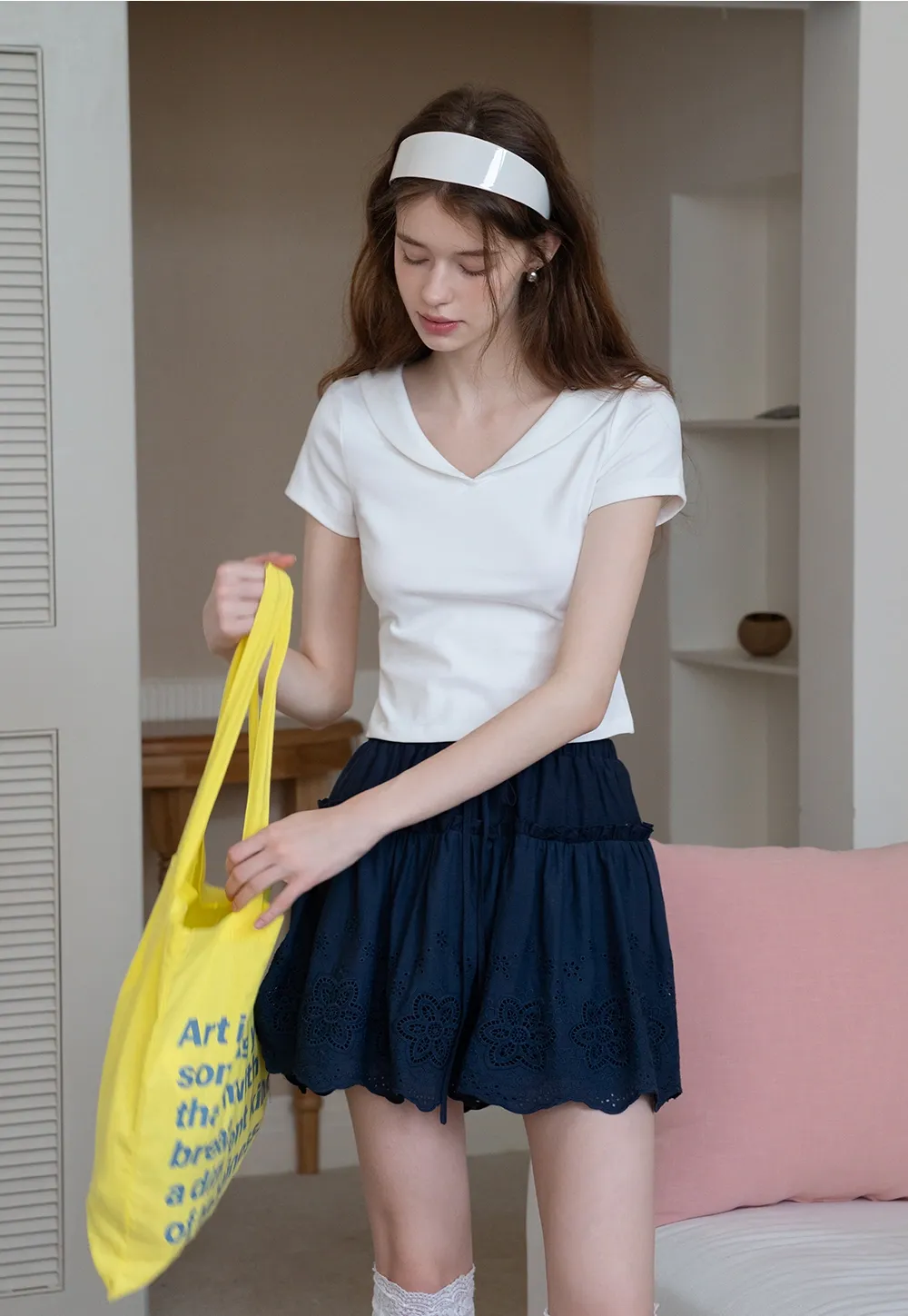 Women's V-Neck Cropped Top