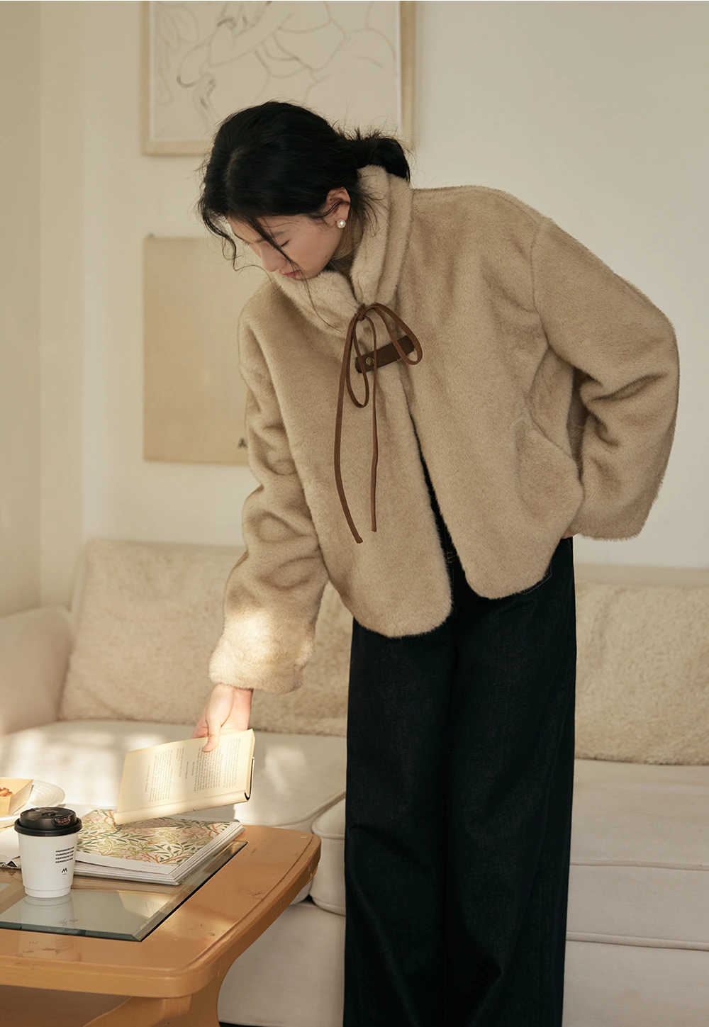 Women's Stand Collar Cropped Faux Fur Coat – EGGKA