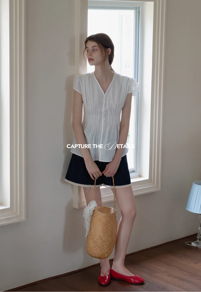 Women’s Pleated V-Neck Button Peplum Blouse