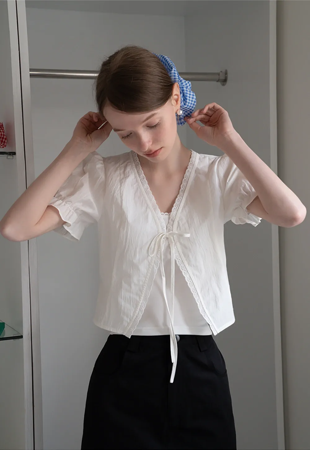 Eyelet Trim Puff Sleeve Tie-Front Blouse