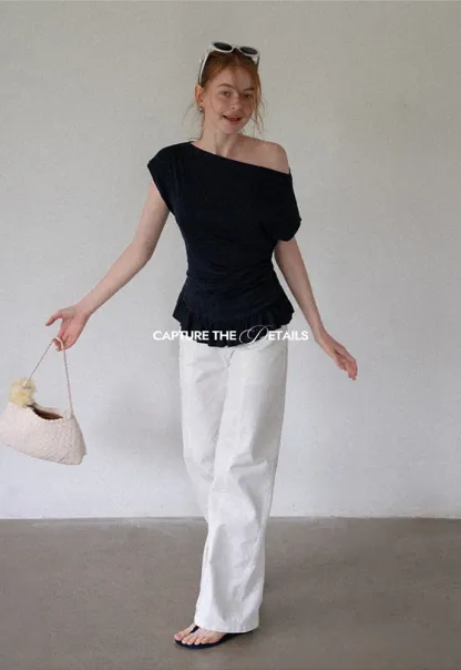 Women’s Striped Asymmetric Ruffle-Hem Tee