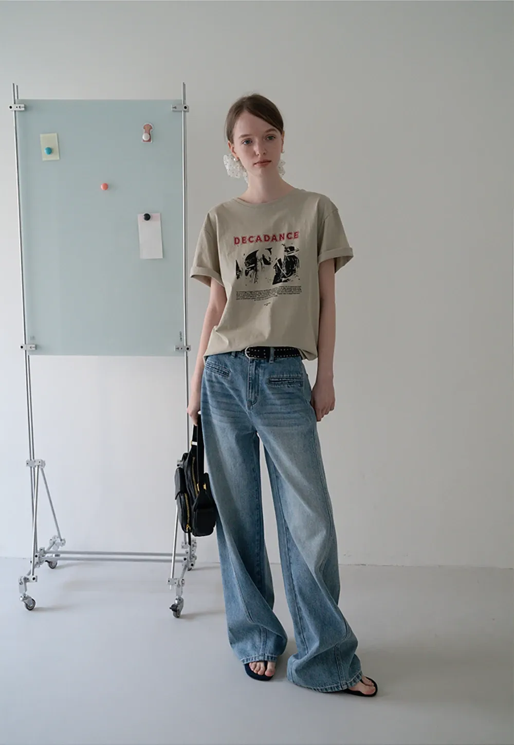 Women’s High Waist Straight Leg Jeans – Vintage Wash