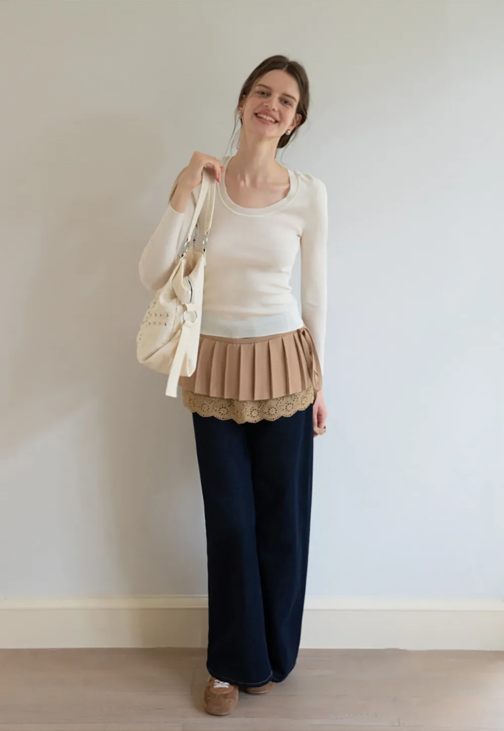 Women's Seamless U-Neck Long Sleeve Knit Top