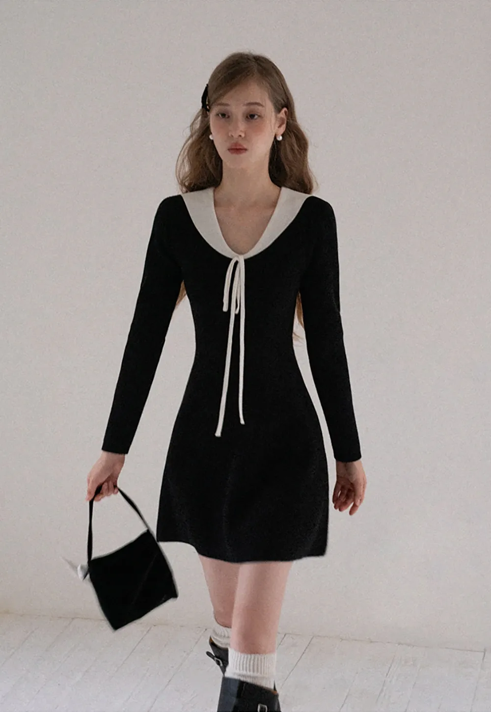 Womens Contrast Tie Collar Knit Dress