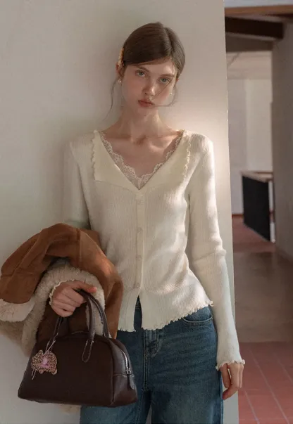 Vintage Wash Wide-Leg Jeans