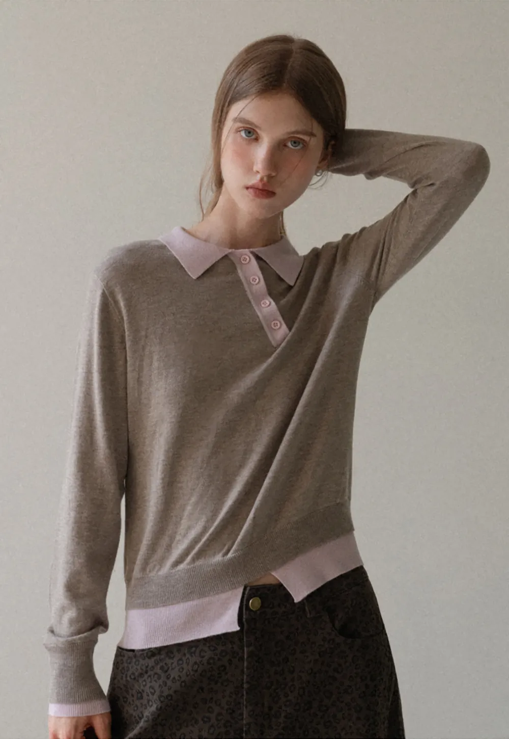 Contrast Collar Knit Top