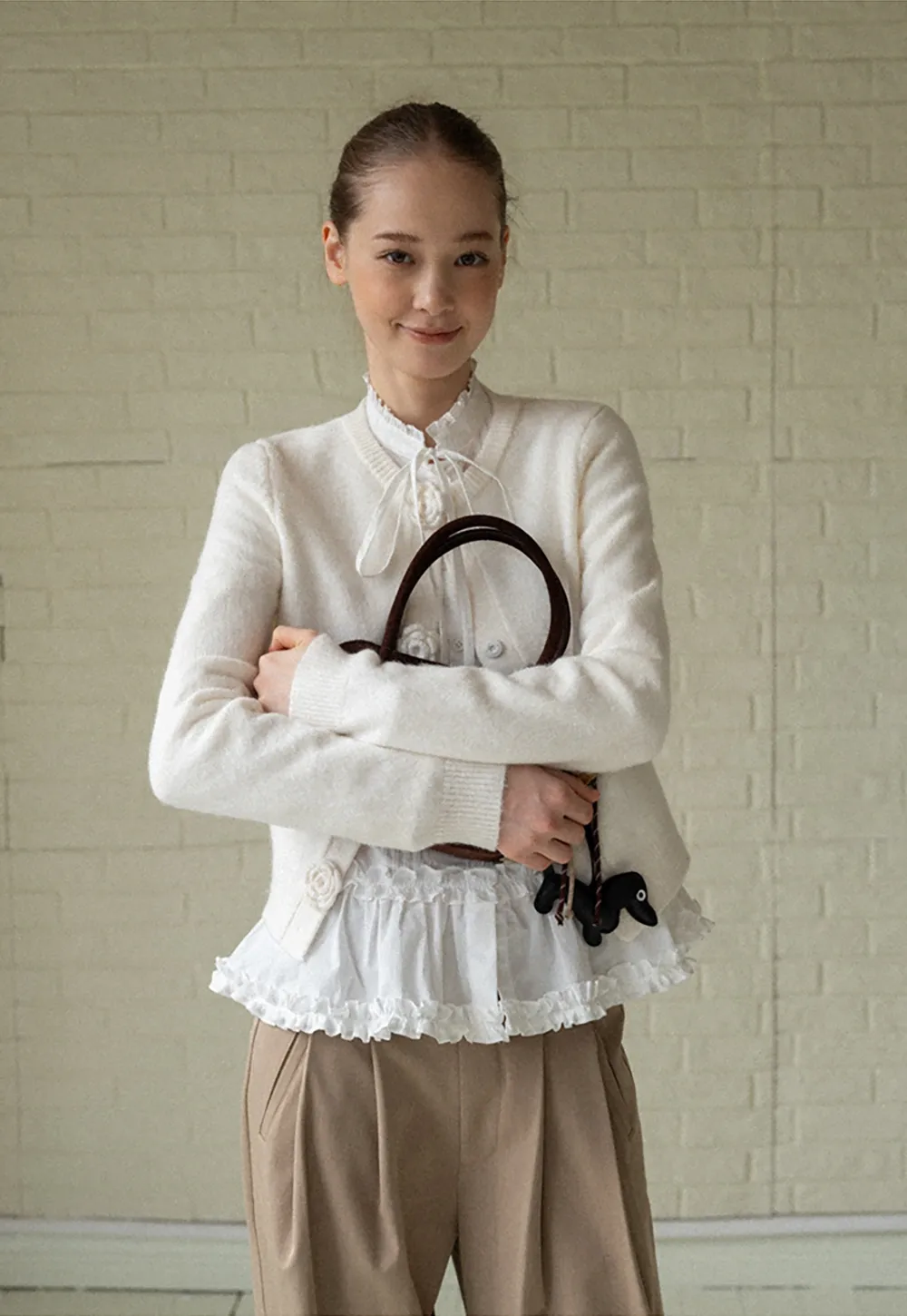 Casual Beige Wide-Leg Pants with Pleat Detail