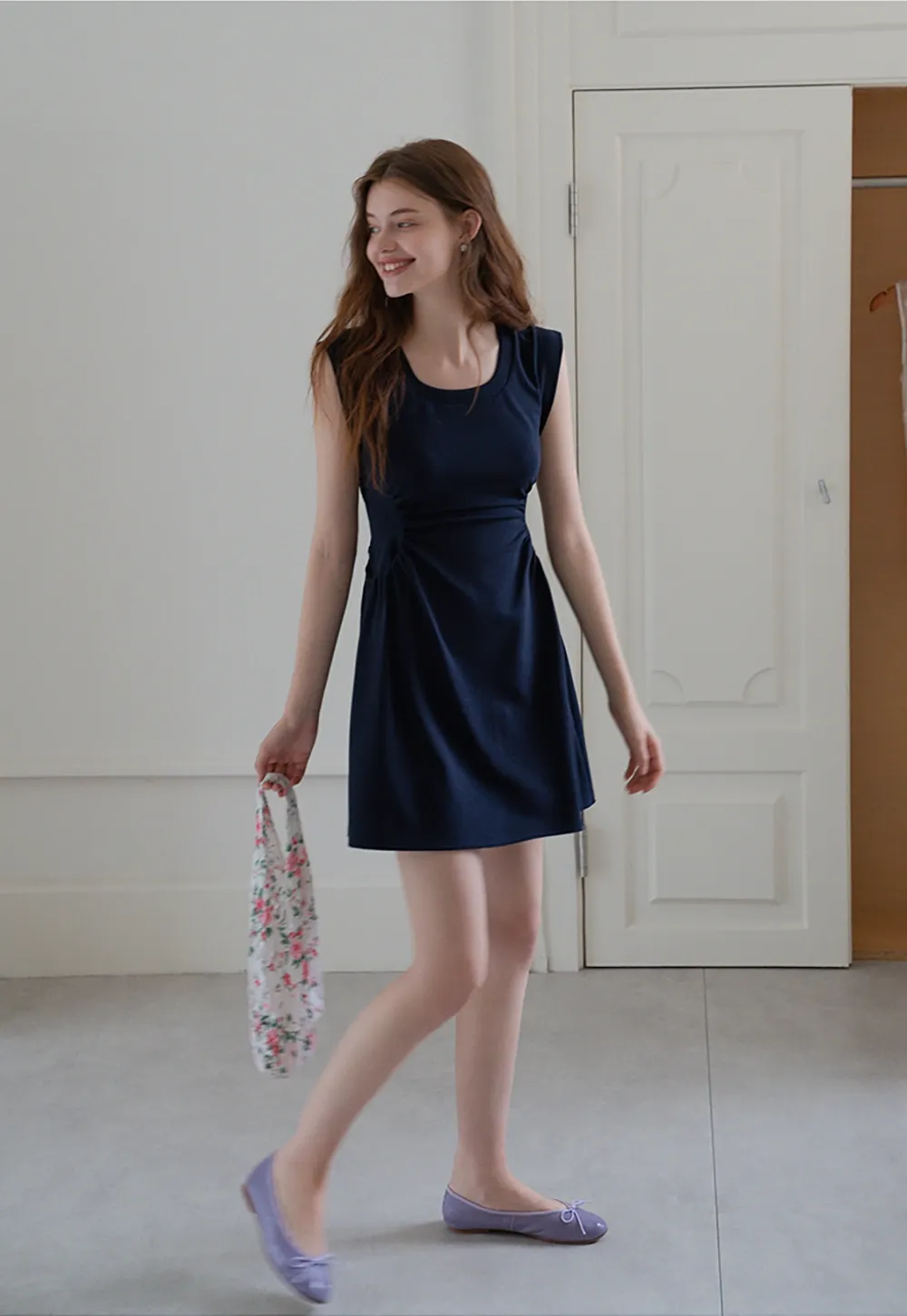 Women’s Ruched Waist Cap-Sleeve Mini Dress