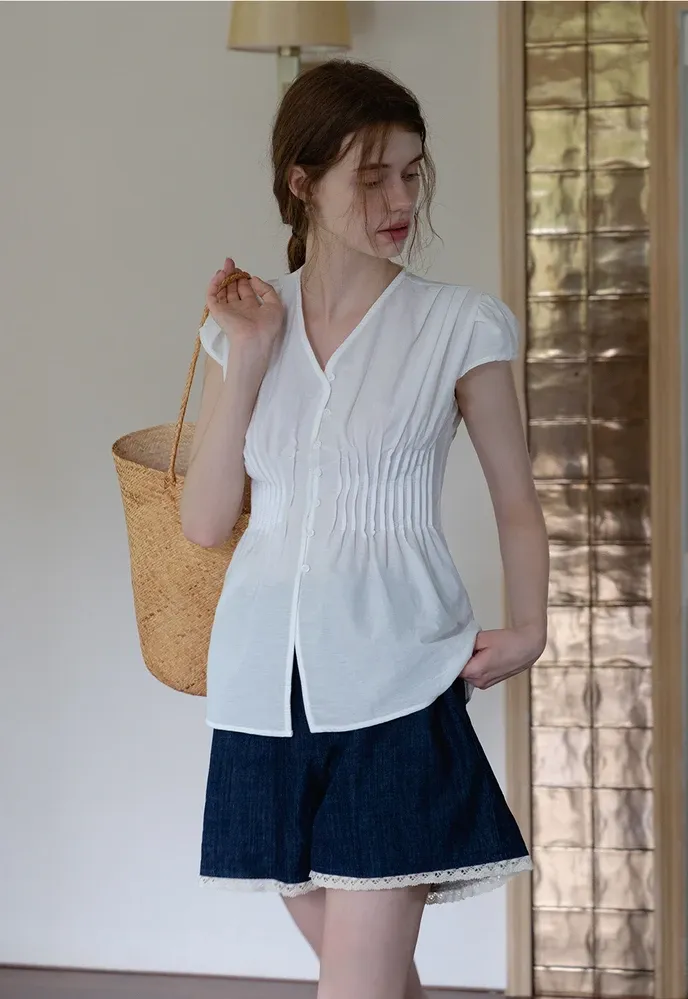 Women’s Pleated V-Neck Button Peplum Blouse