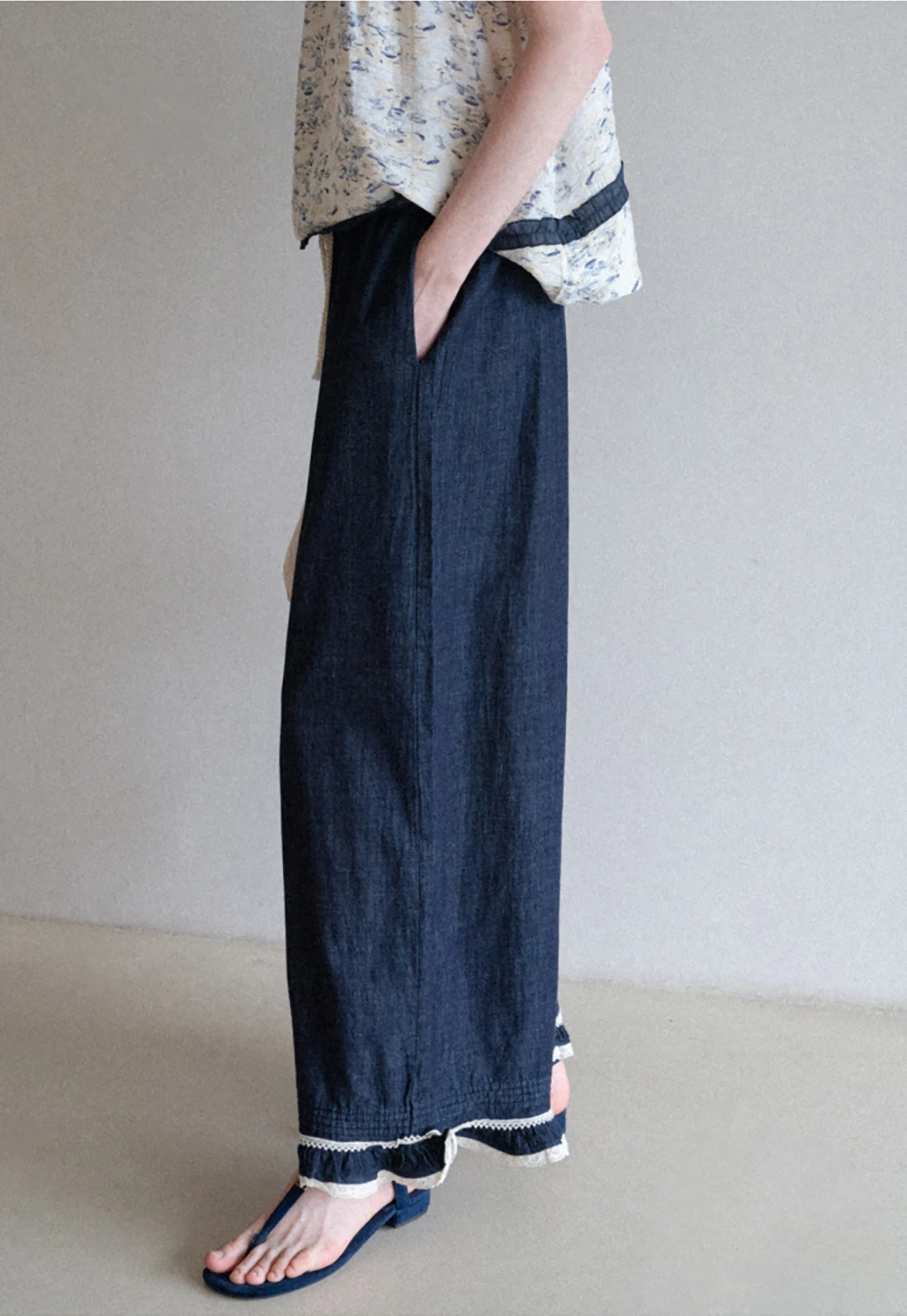 Lace Hem Wide Leg Jeans