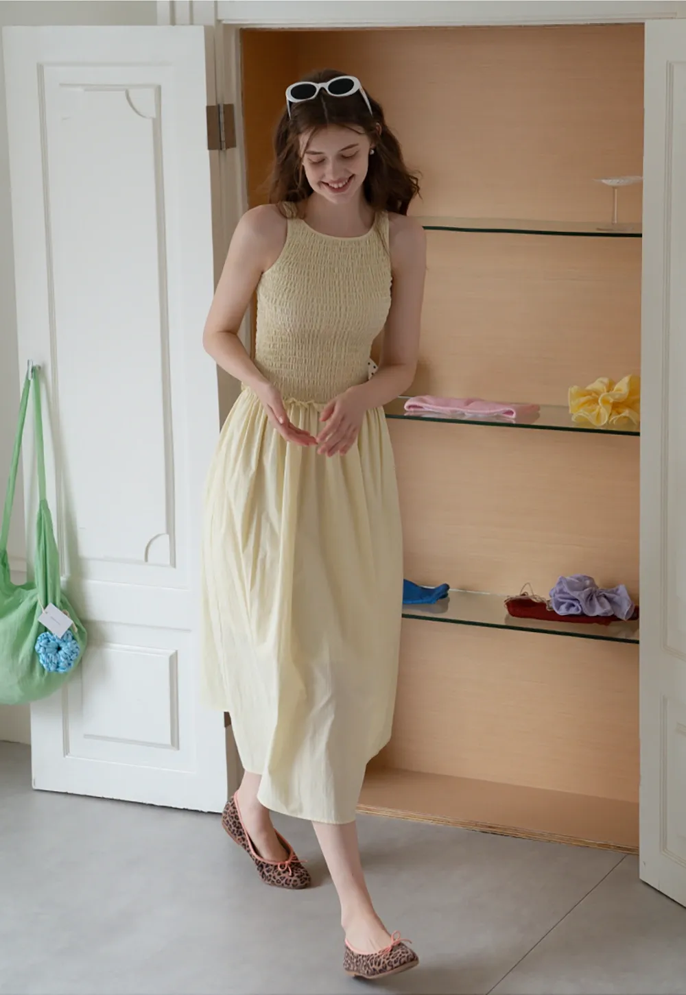 Women's Sleeveless Smocked Midi Dress