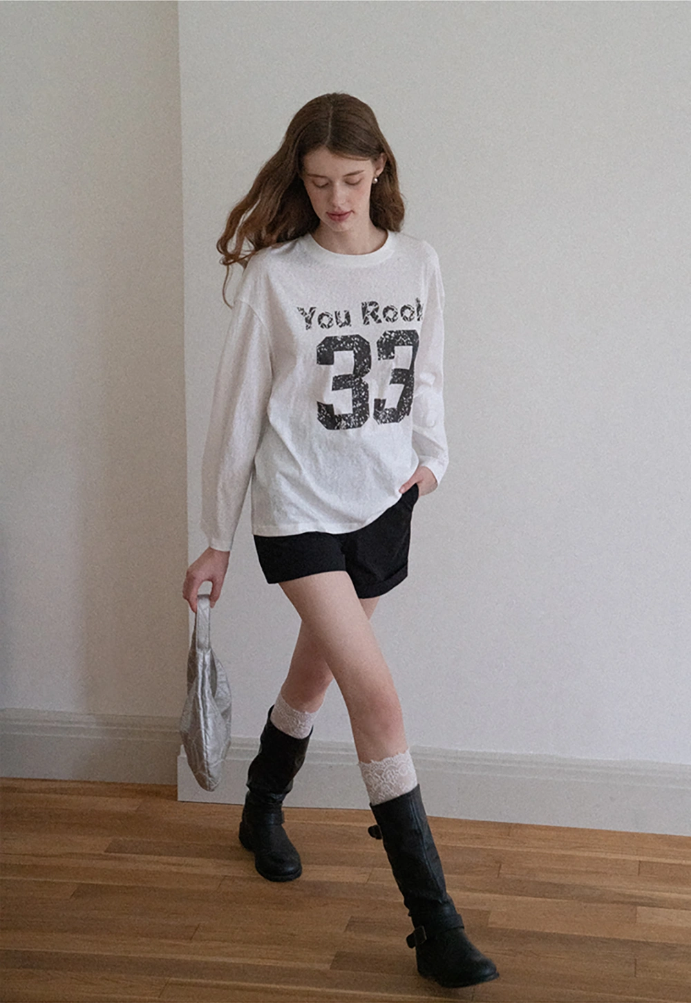 Women's Oversized Graphic Long Sleeve T-Shirt