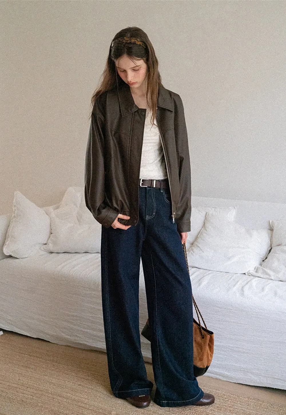 Women's Lace Trim Textured V-Neck Long Sleeve Top