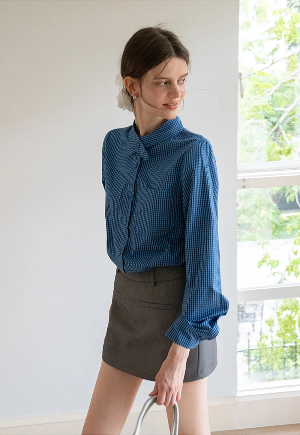 Womens Gingham Bow-Collar Long Sleeve Shirt