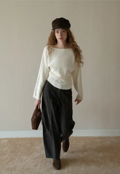 Women’s Boat Neck Knitted Sweater