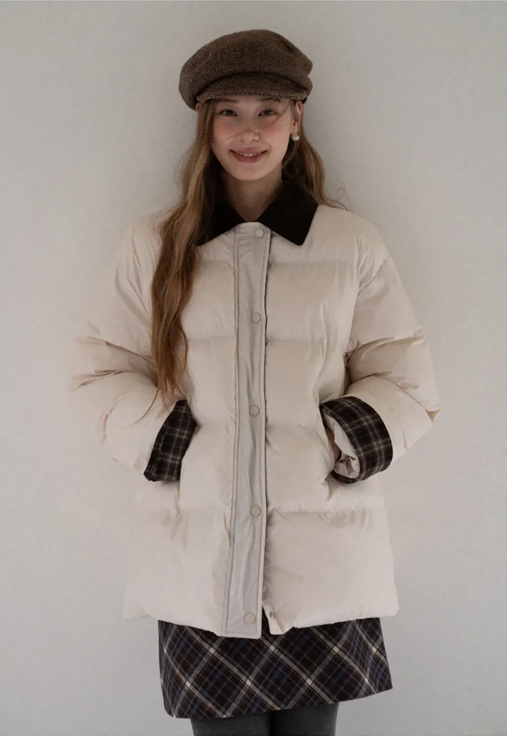 Women Short Cotton Coat with Contrast Collar and Cuffs