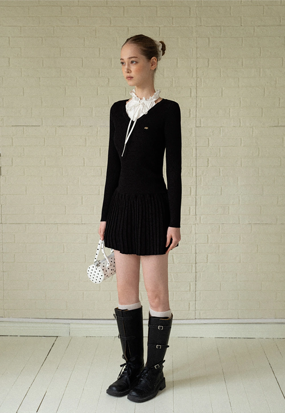 Women Elegant Pleated Skirt and Sweater Set