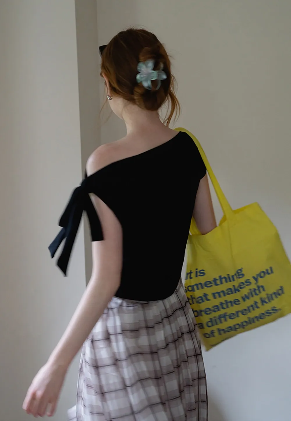 "Women’s Off Shoulder Ruched T-Shirt