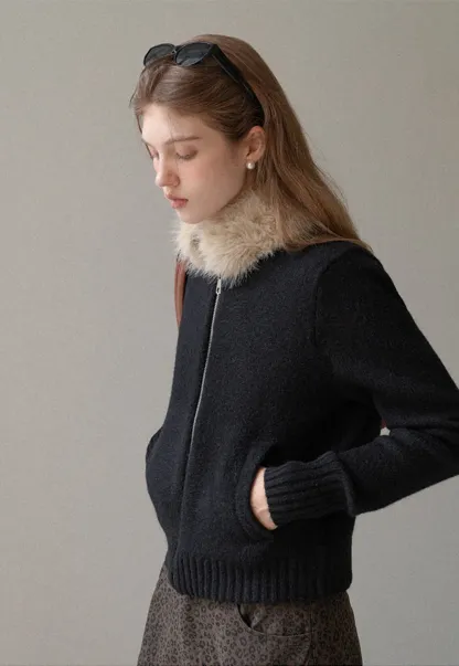 Women Faux Fur Collar Zip Up Short Jacket