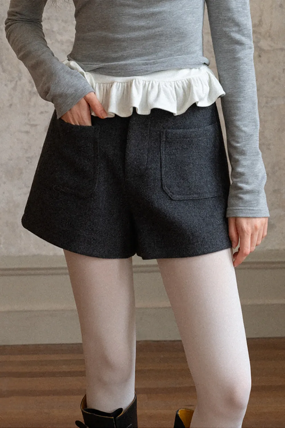 Cozy Wool Shorts with Big Pockets