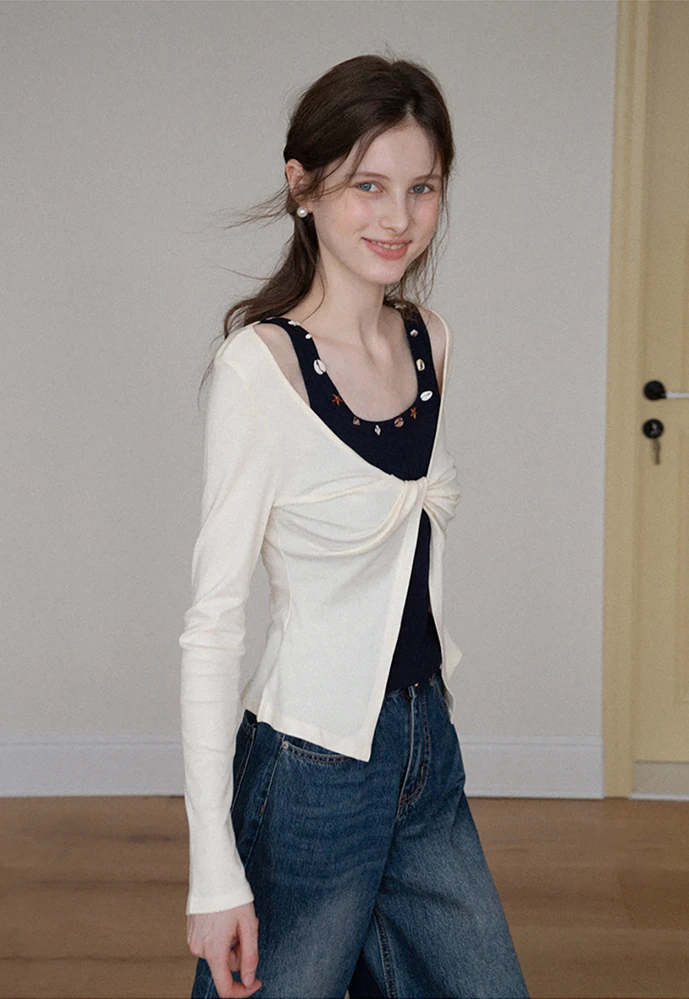 Shell‑Trim Twist Layered Top