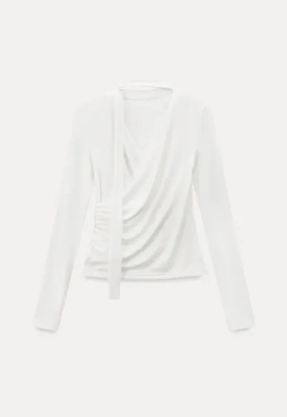 V neck long sleeve top with choker design