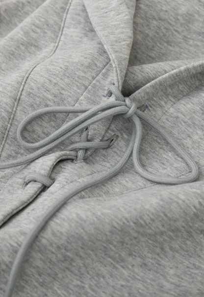 Hoodie with drawstring neckline and long sleeves