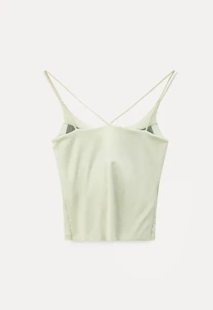 Thin strap scoop neck fitted tank top