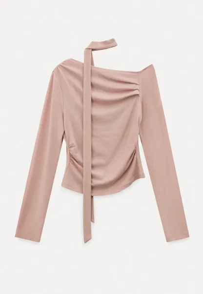 Long sleeve off shoulder top with neck tie detail