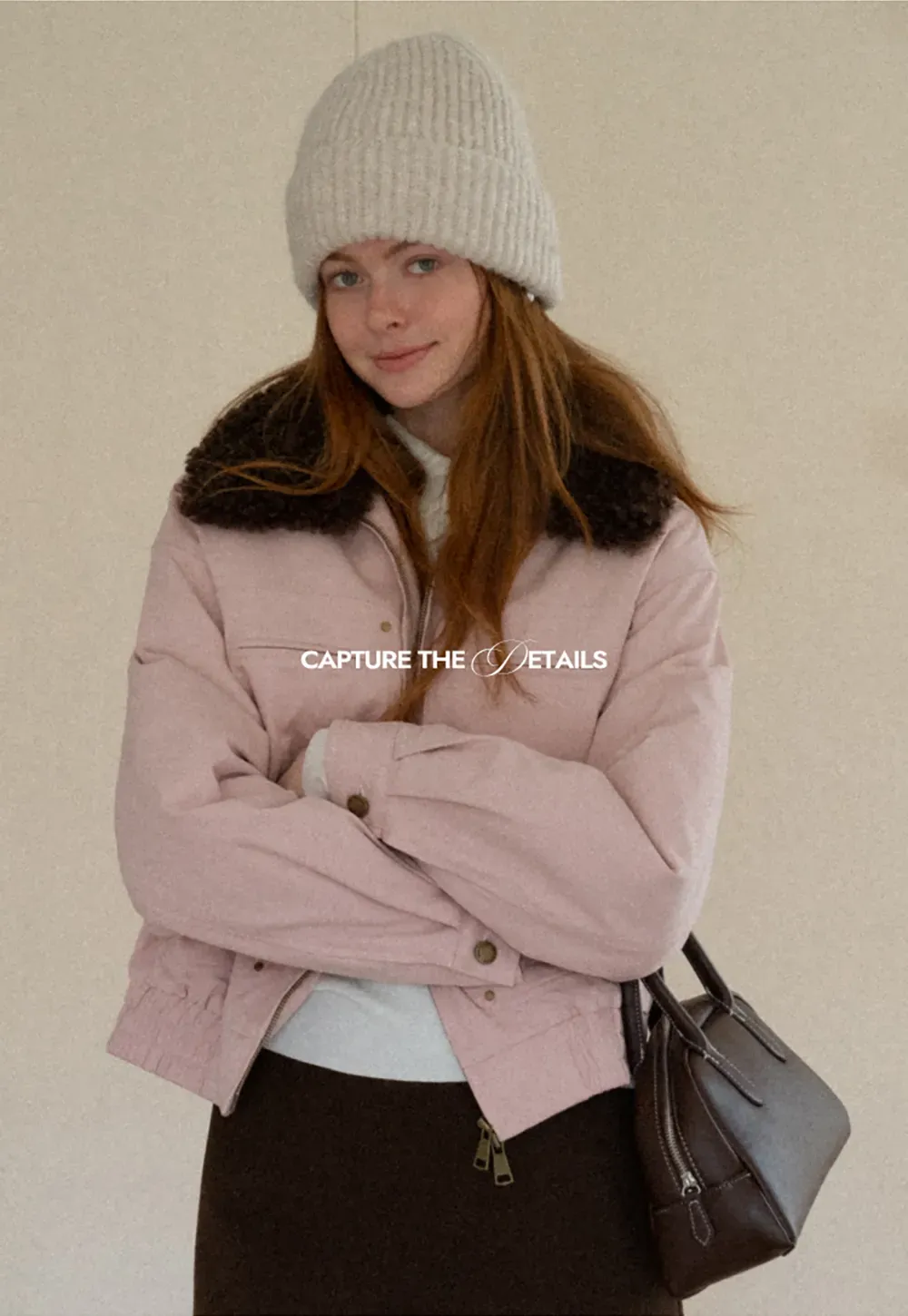 Stylish Short Jacket with Faux Fur Collar and Elastic Hem