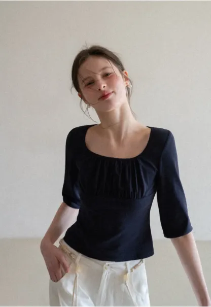 Square neck short sleeve top with gathered detail