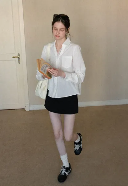 Elegant Mini Skirt with High Waist Design