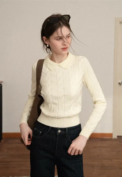 Cable Knit Crop Sweater with Collar