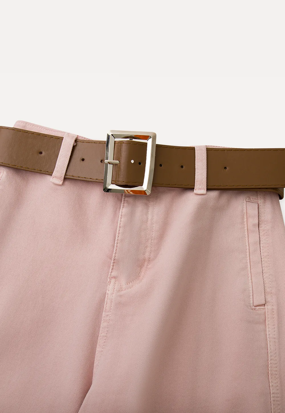 Wide leg high waist denim jeans with belt loop design