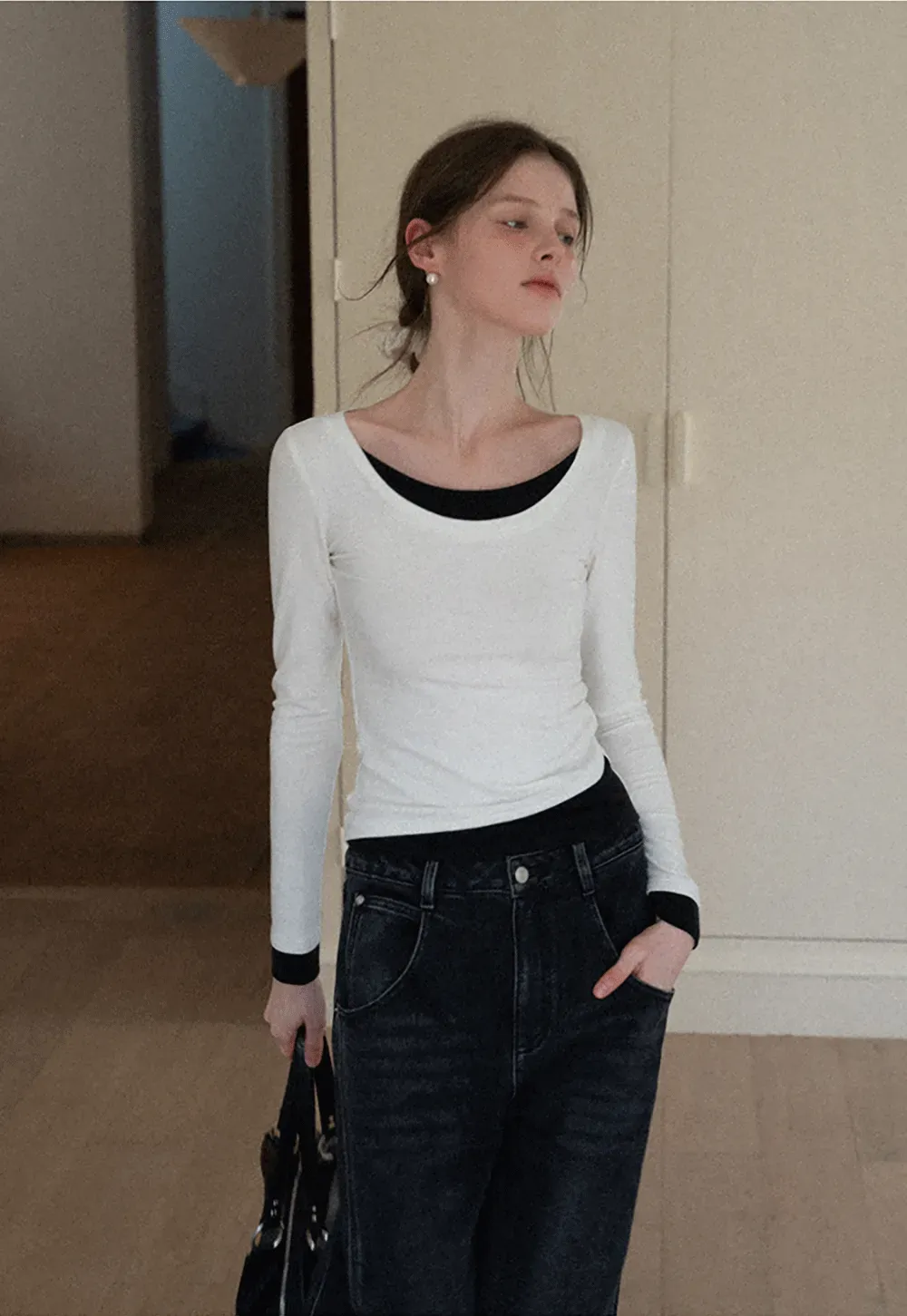 Long Sleeve Round Neck Top Simple Design Women's T-Shirt