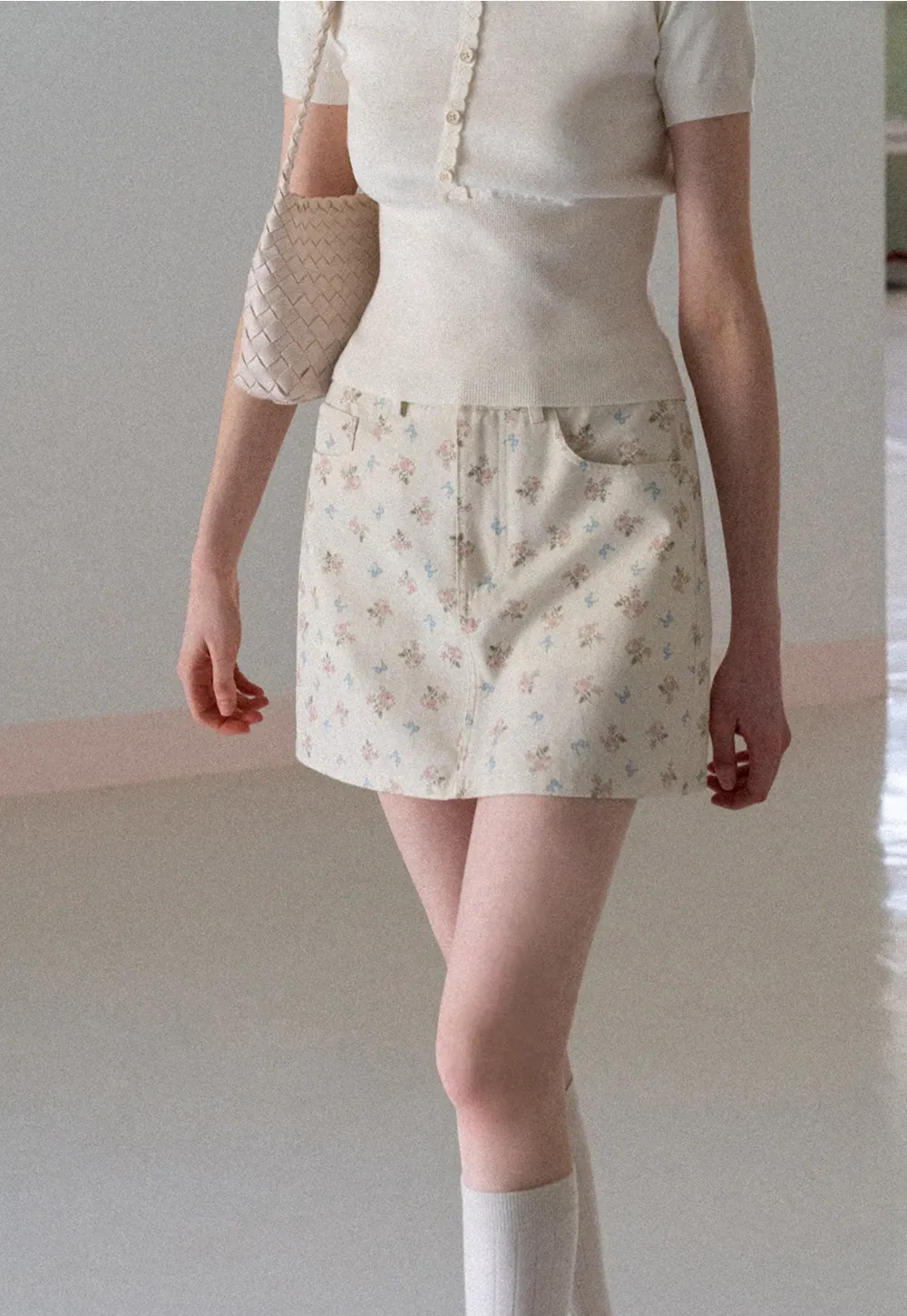 Floral Print Mini Skirt with Front Pockets