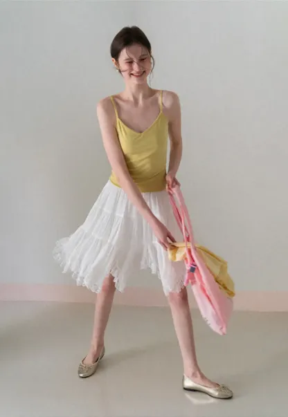 V neck thin strap fitted tank top